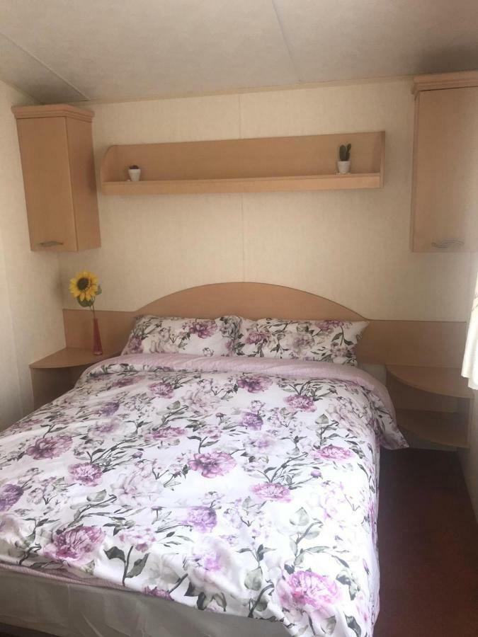 Holiday Home Богнър Реджис Екстериор снимка